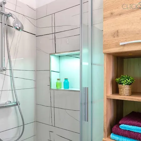 Appartement Tudor Flat Sea View With Wifi Unlimited, Next To The Sea *