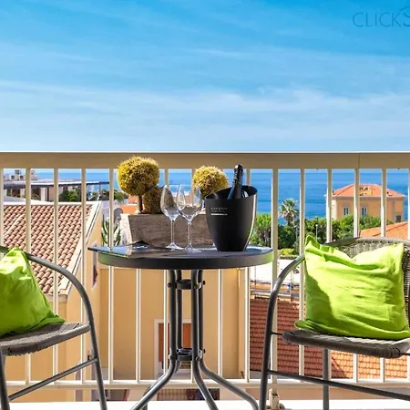 Tudor Flat Sea View With Wifi Unlimited, Next To The Sea *