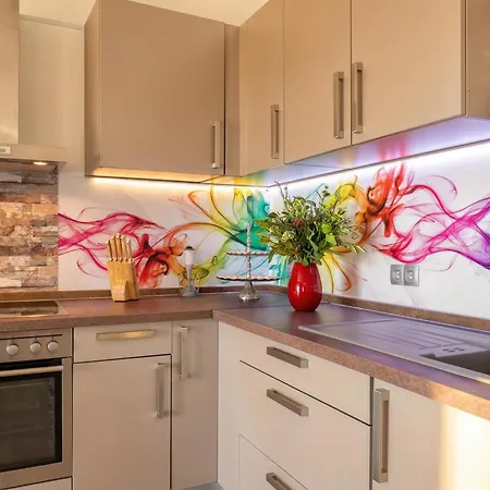 شقة Tudor Flat Sea View With Parking, Wifi, Terrace, Close To The Sea *