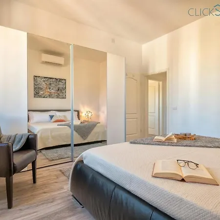 Tudor Flat Sea View With Parking, Wifi, Terrace, Close To The Sea شقة ألغيرو
