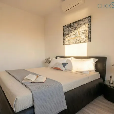 Tudor Flat Sea View With Parking, Wifi, Terrace, Close To The Sea * ألغيرو