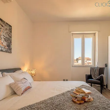 Tudor Flat Sea View With Parking, Wifi, Terrace, Close To The Sea ألغيرو