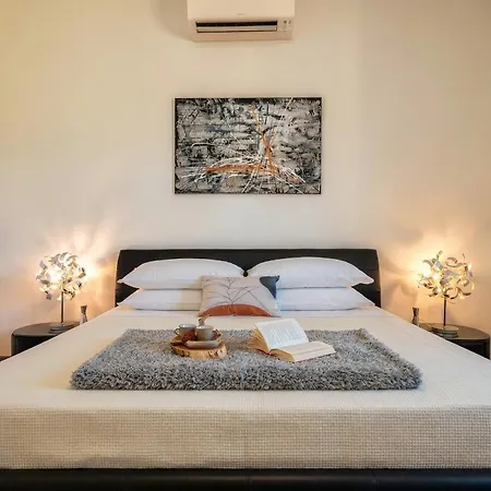 Tudor Flat Sea View With Parking, Wifi, Terrace, Close To The Sea ألغيرو