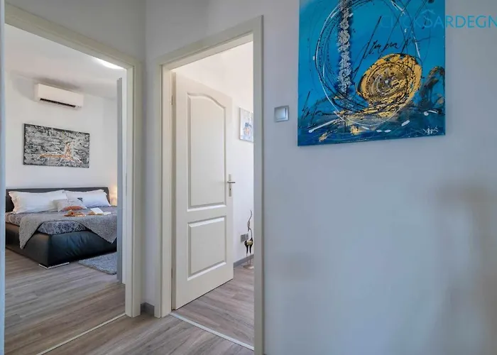 Appartement Tudor Flat Sea View With Wifi Unlimited, Next To The Sea